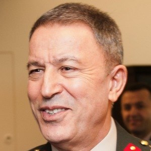 Hulusi Akar