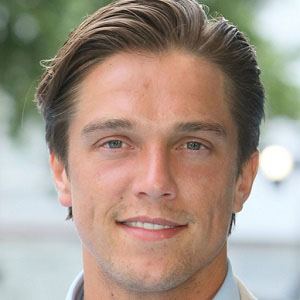 Lewis Bloor