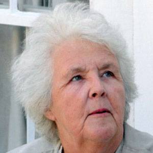 Stephanie Cole