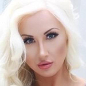 Holly Deacon