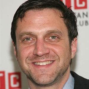 Raul Esparza