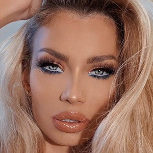 Nikki French