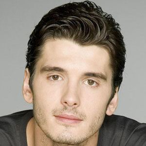 Yon González