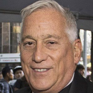 Walter Isaacson