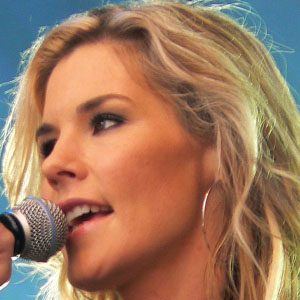 Jennifer Paige