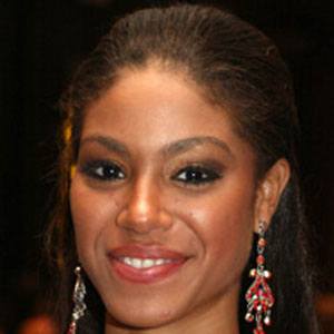 Yendi Phillips