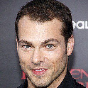 Shawn Roberts