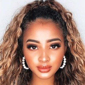 Kaela Tavares