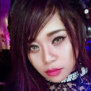 Zendee Rose Tenerefe