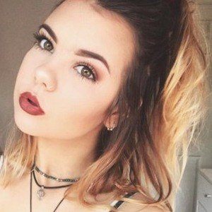 Lauren Thalia