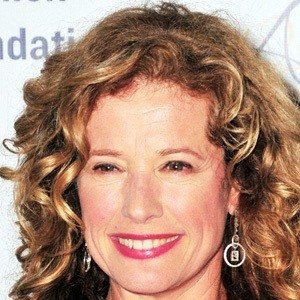 Nancy Travis