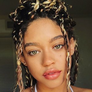Tia Valentine